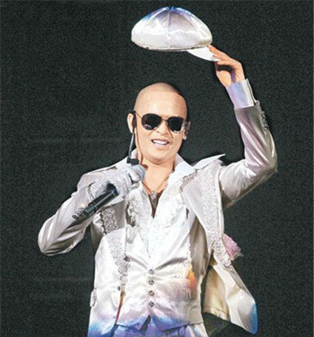 侧田为什么戴帽子(揭秘侧田戴帽子的原因)