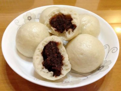 ​豆沙包的做法家庭做法（豆沙包做法大全）
