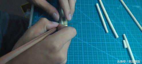 飞机模型筷子手工制作(制作简易的飞机模型)(2)