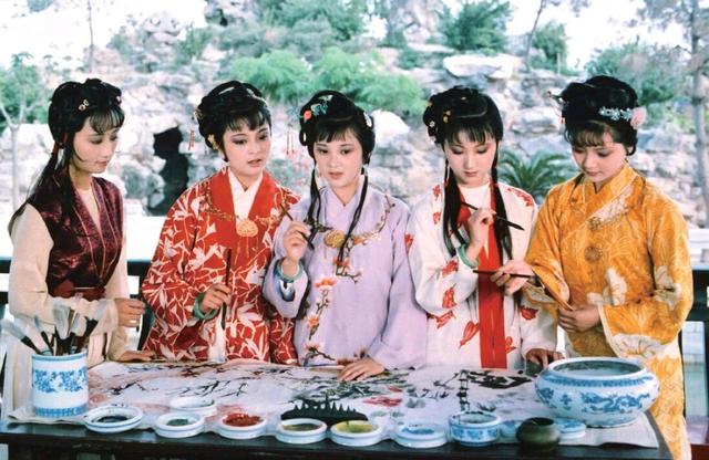 87版红楼梦再聚首（87版红楼梦剧组时隔30年再次重聚）(2)