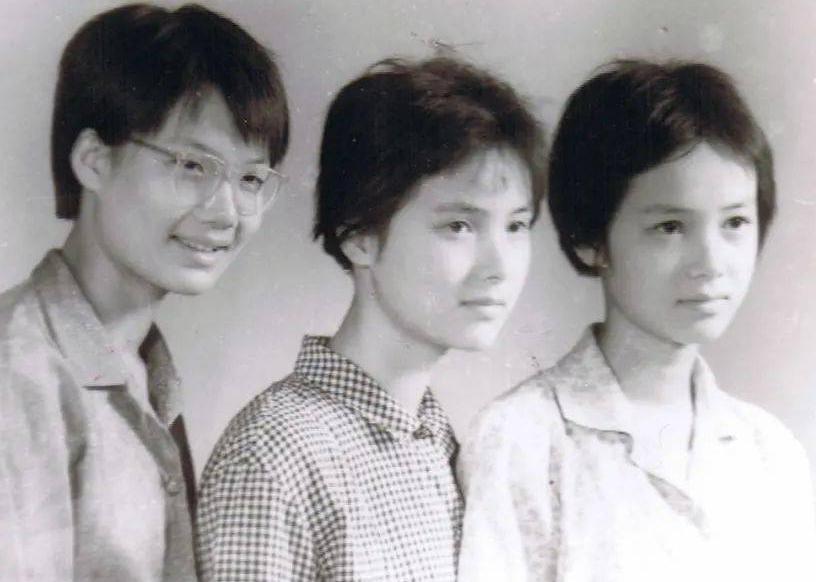 蒋雯丽顾长卫怎么在一起的（蒋雯丽老公顾长卫怎么认识的）(图5)