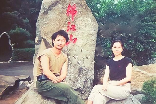 蒋雯丽顾长卫怎么在一起的（蒋雯丽老公顾长卫怎么认识的）(图9)