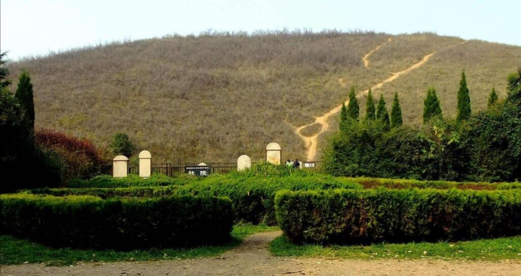 建元是我国哪一个皇帝使用的年号_西汉8位皇帝38个年号列表图