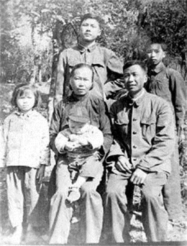 陆定一有多少子女_出身名门却终身为无产阶级革命而奋斗