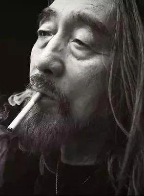 十大最好看的服装设计（设计师一定知道的八位顶级服装设计师）(26)