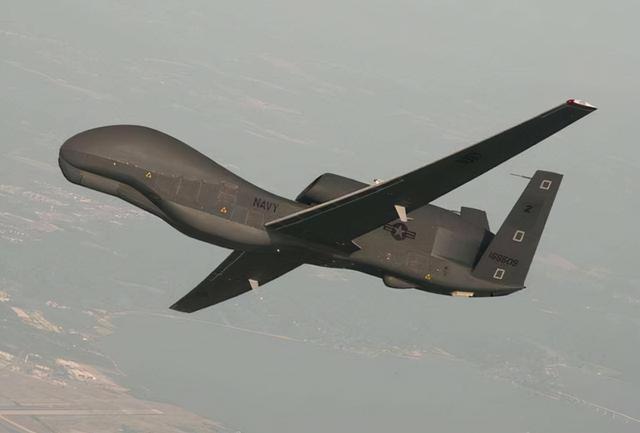 美国公认三大顶级武器（美国6款十分先进的武器）(11)