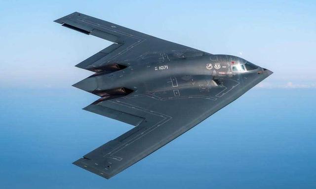 美国公认三大顶级武器（美国6款十分先进的武器）(7)