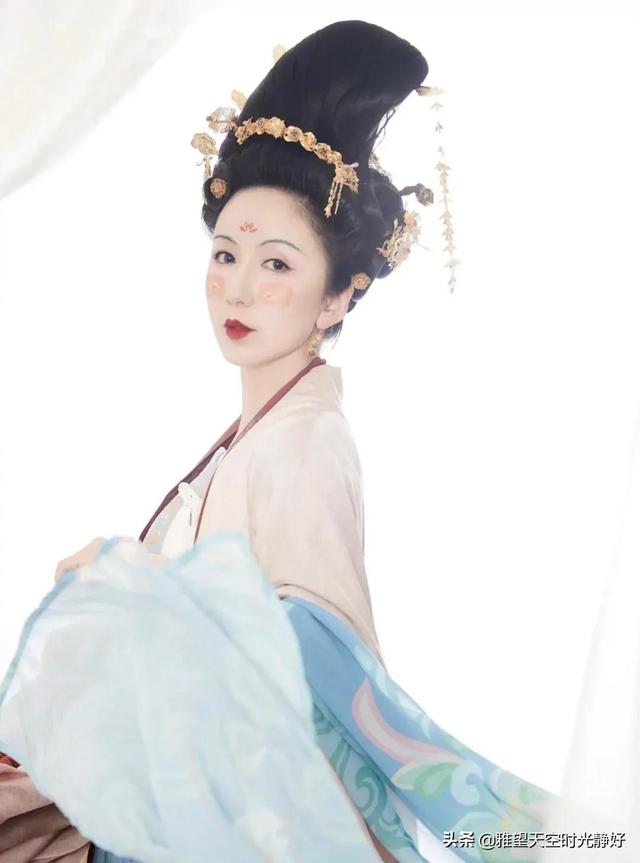 国风古装汉服秀(女明星汉服造型大赏)(80)
