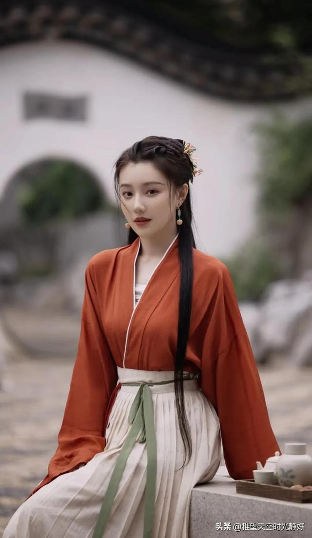 国风古装汉服秀(女明星汉服造型大赏)(41)