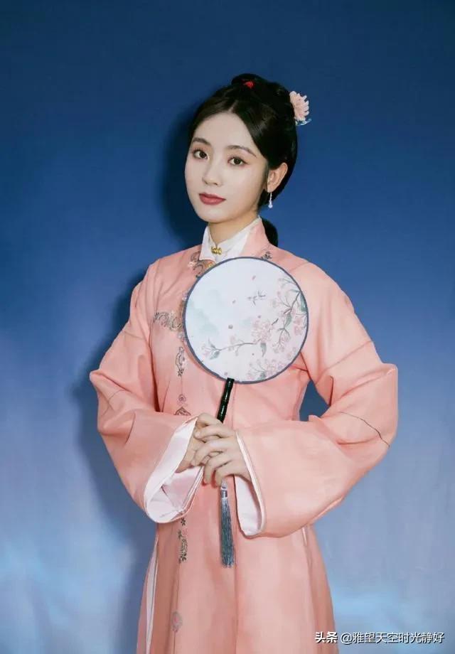 国风古装汉服秀(女明星汉服造型大赏)(69)