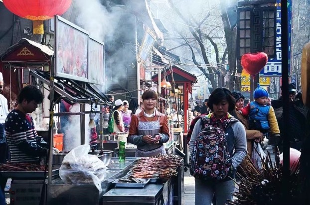 陕西西安美食街排行榜前十名，西安最具代表性的小吃一条街