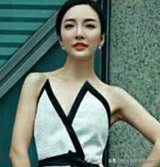 前国乒名将王励勤前女友女主播刘彦池近况如何？她与王励勤为何分手？