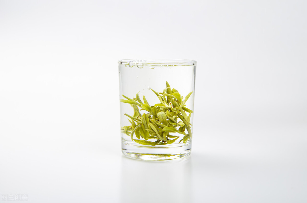 绿茶适合什么茶具（绿茶用什么茶具泡好喝）(图2)