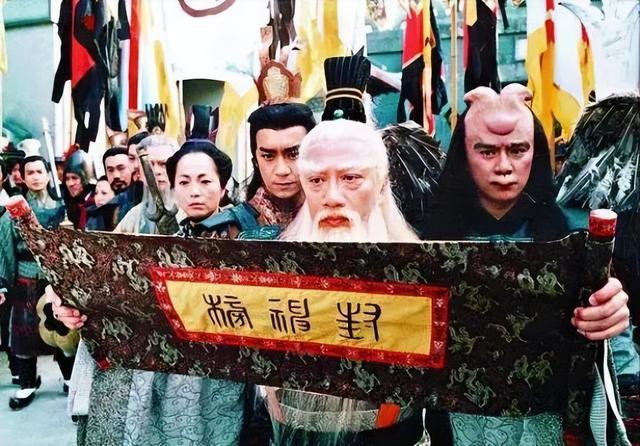 tvb艺人余子明去世明星悼念，TVB对老戏骨用完即弃(6)