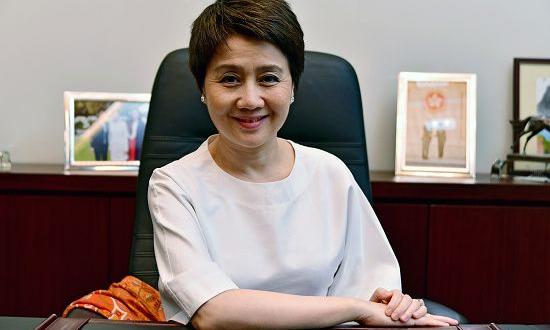 梁安琪年轻时的生活（跟梁安琪一样舞女出身的她）(3)