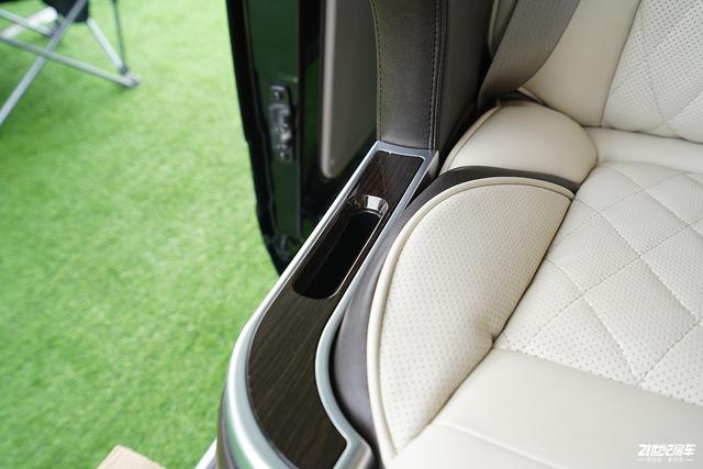 福特新全顺b型房车2022最新款（商务范倍儿有面）(15)