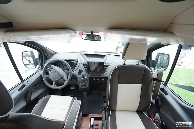 福特新全顺b型房车2022最新款（商务范倍儿有面）(7)