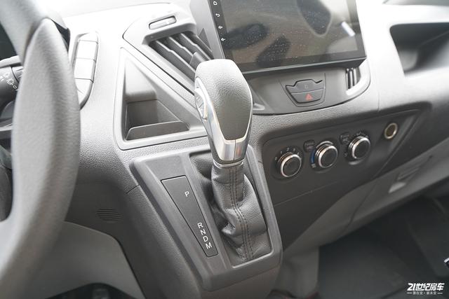 福特新全顺b型房车2022最新款（商务范倍儿有面）(8)