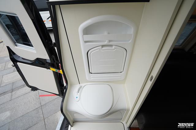 福特新全顺b型房车2022最新款（商务范倍儿有面）(25)