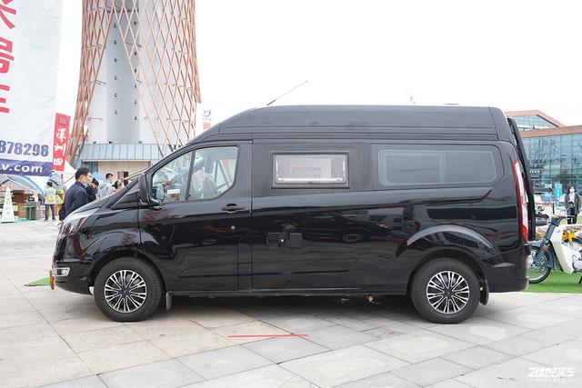 福特新全顺b型房车2022最新款（商务范倍儿有面）(3)
