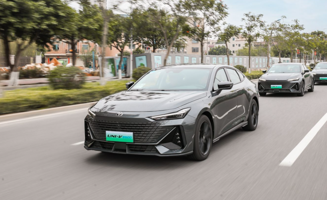 油电两用suv15万元以下有哪几款（15万左右油电混合车型推荐）(图4)