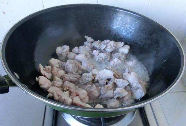 麻辣兔肉最正宗的做法与配方(麻辣兔肉你吃过吗)(5)