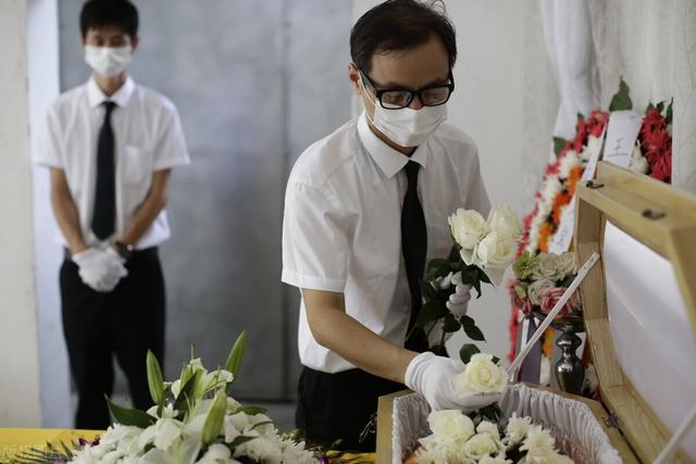 想进殡仪馆工作好进吗(殡仪馆经常招3个职业)(3)