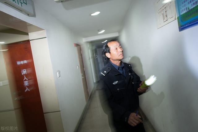 想进殡仪馆工作好进吗(殡仪馆经常招3个职业)(2)