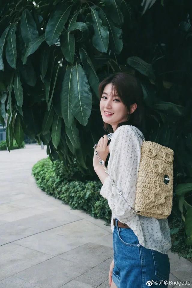 小众包推荐冬季（时髦办何穗的草编包把草种到了我心里）(10)