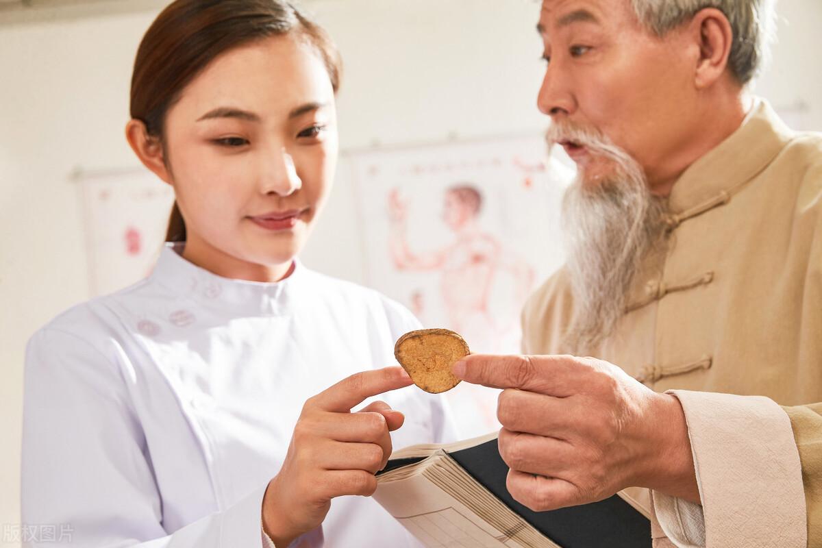 请问卫校都是学哪些专业呀-（读卫校学什么专业最好）(图3)