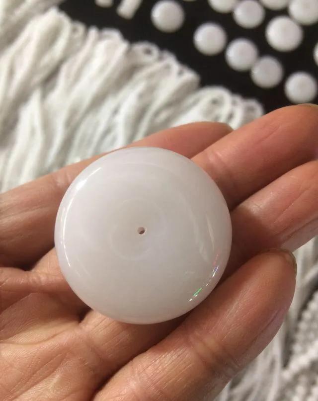 最贵的辟邪玉(最便宜养人的三种玉)(图7) 最贵的辟邪玉(最便宜养人的三种玉)(图7)