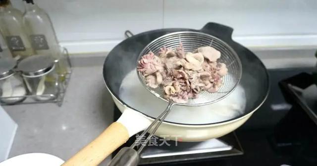 香菜怎样做才好吃又简单（香菜的8种家常做法）(31)