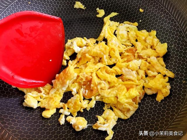 制作香椿之前先焯水更健康吗（这才是香椿的正确处理方法）(6)