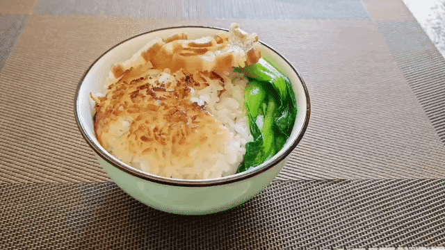 正宗煲仔饭的做法窍门（煲仔饭怎么做好吃）(13)