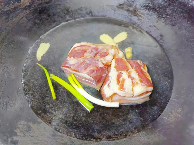 正宗煲仔饭的做法窍门（煲仔饭怎么做好吃）(8)