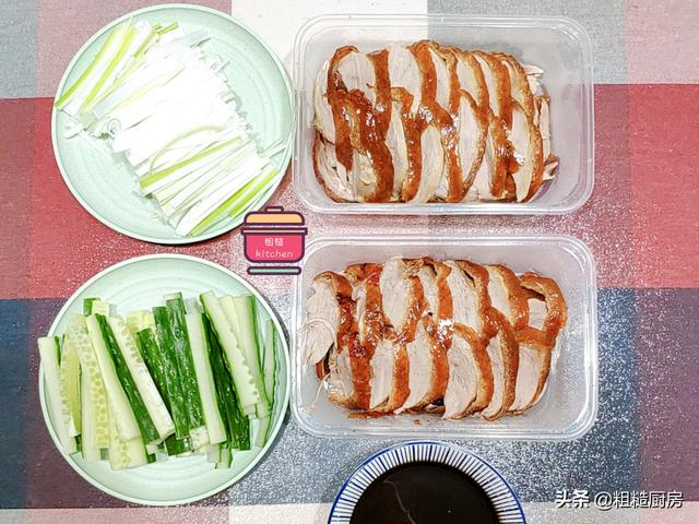 烤鸭鸭架熬汤最简单的方法（吃完烤鸭鸭架别浪费）(3)