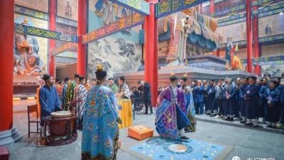 ​度人经什么时候读诵（度人经普通人能诵吗）