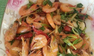 ​炒河虾的做法,河虾怎么炒好吃又简单的做法