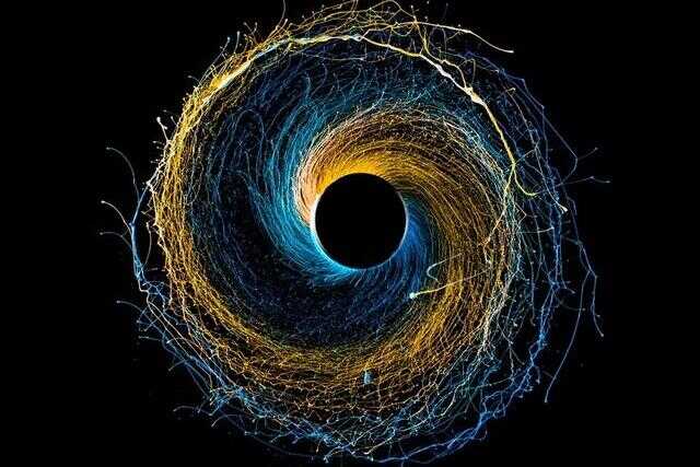 黑洞是真实存在还是理论上的推测(宇宙中的黑洞可以装下几个太阳)