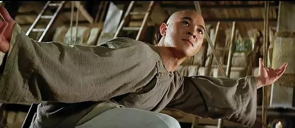 冷兵器李连杰甄子丹(出身武术世家35年专演反派)(5)