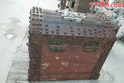 ​百宝箱怎么用，逆战的闯关百宝箱具体怎么用？怎么提升等级？
