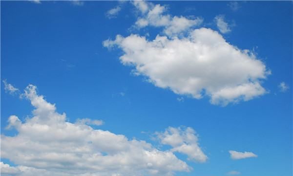 漂浮在空中的一朵云有多重,一朵云重50万公斤,为什么掉不下来?图5