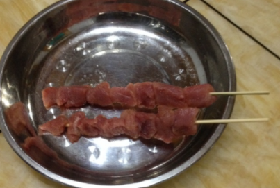 家用天然气可以烤肉,天然气能烧烤食物吗图6