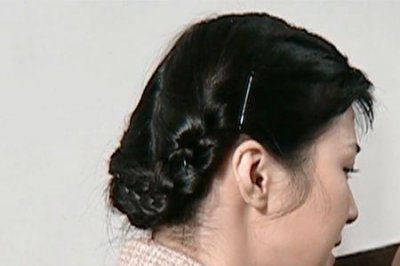 ​亮剑田雨如何狱中受辱
