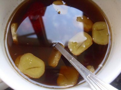 ​治感冒的姜汤怎么煮（简单四步骤熬制感冒姜汤）