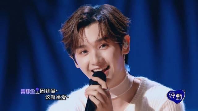 into1成员看周柯宇以前(国际男团INTO1个人学历介绍)(6)