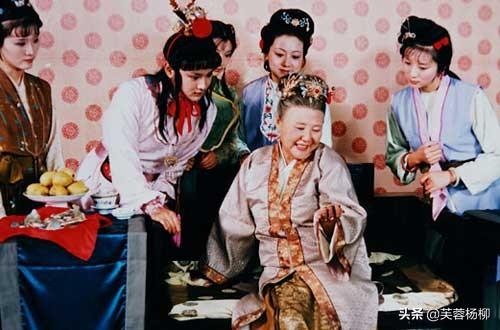 87版红楼梦最初定妆照和角色对比 87红楼梦原著这四人容貌酷似(2)