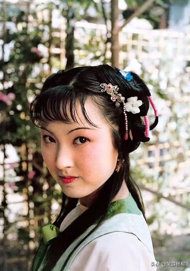 87版红楼梦最初定妆照和角色对比 87红楼梦原著这四人容貌酷似(9)