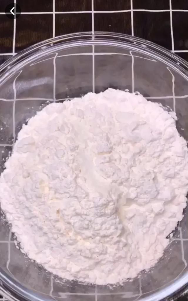 珍珠奶茶的珍珠怎么做，都说珍珠奶茶的珍珠Q弹的不像话，那珍珠到底是怎么做的？图4