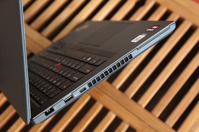thinkpadt540p详评（APU与经典小黑的结合）(7)